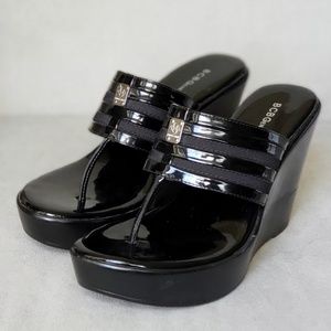 BCBG Wedge Sandels